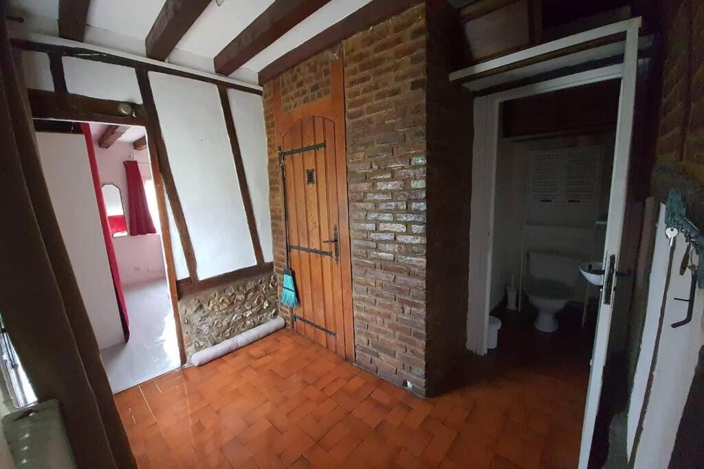 Chaumiere Du Chateau D'O Et Sa Mini Ferme ,Gite 21Couchages Goupil-Othon Экстерьер фото