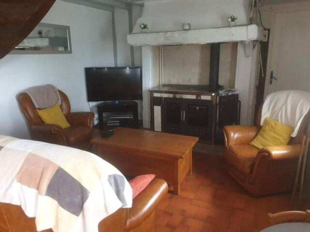 Chaumiere Du Chateau D'O Et Sa Mini Ferme ,Gite 21Couchages Goupil-Othon Экстерьер фото